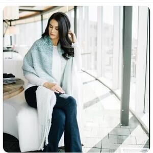 Mer Sea Turquoise Ombre Fringe Wrap Blanket Scarf